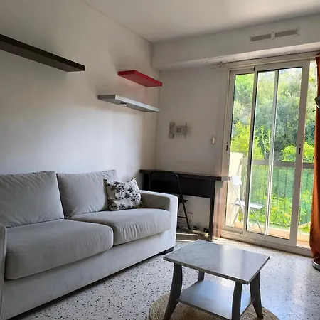 Appartement F1 - 8min De La - 5min Tramway Nice
