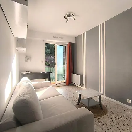 Appartement F1 - 8min De La - 5min Tramway Nice