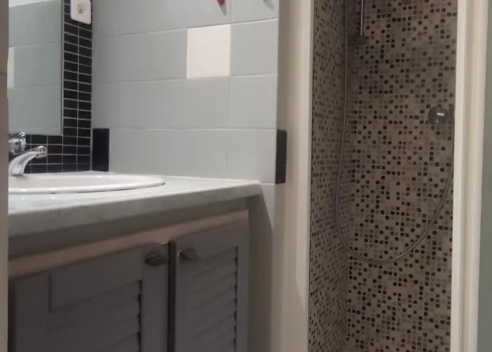 F1 - 8min De La - 5min Tramway Διαμέρισμα Νίκαια