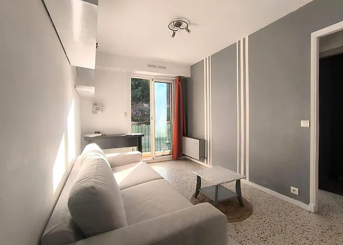 Apartment F1 - 8min De La - 5min Tramway Nice